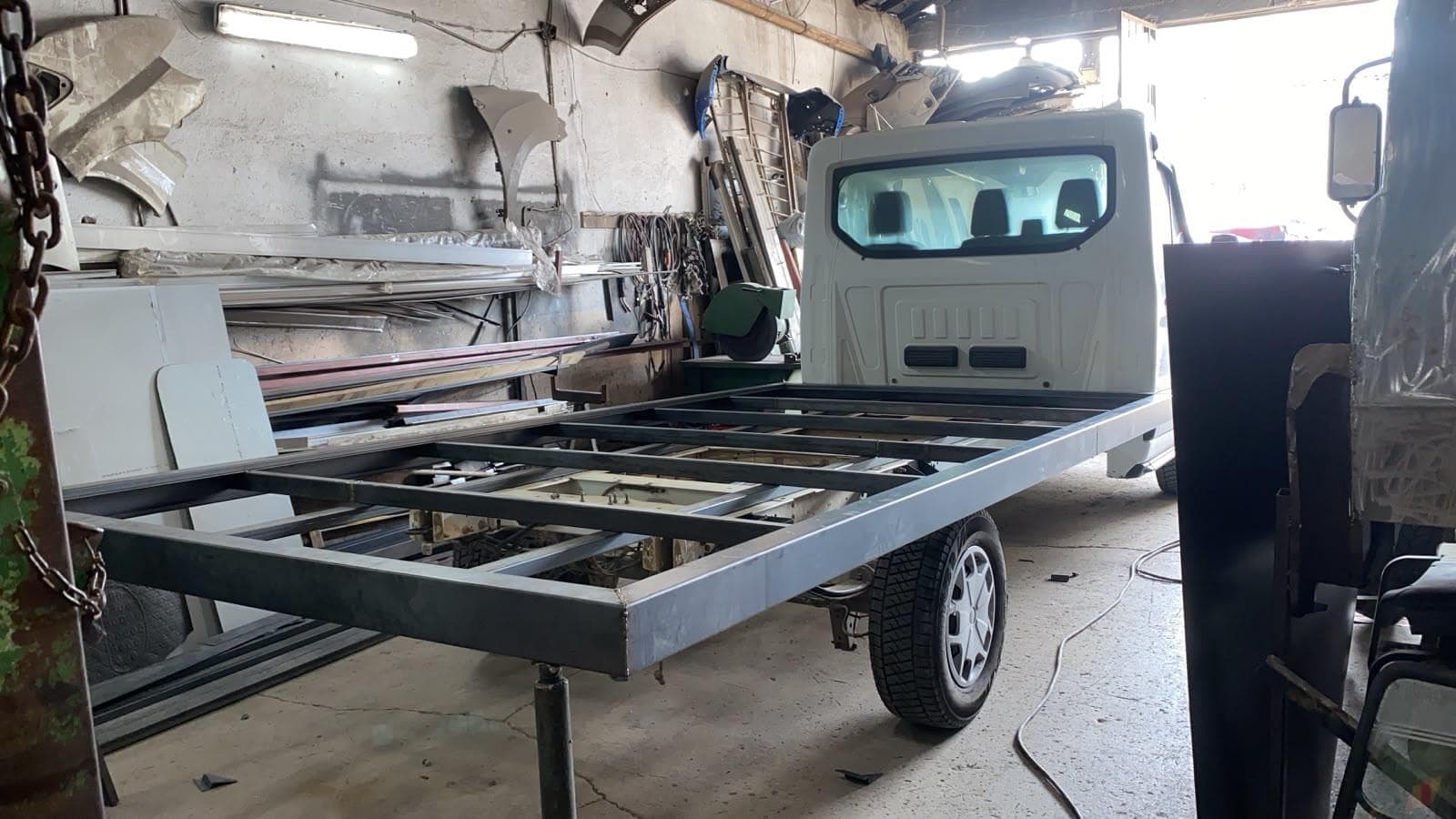 Ford Transit  Tenteli Kapalı Kasa İmalatı